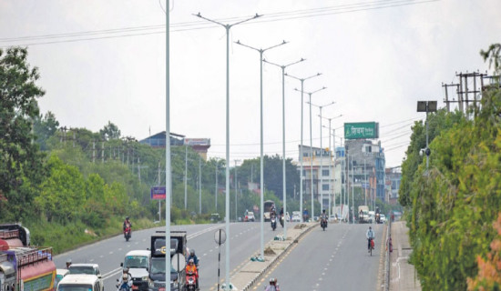 LMC installing street lights on Balkumari-Balkhu section of Ring Road